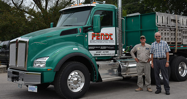 Fendt Builders Delivery